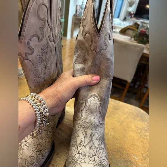 J.B. Dillon Cardinal Women's Western Boots - Picture 8 of 13